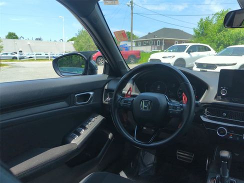 Used 2022 Honda Civic Sport image 32