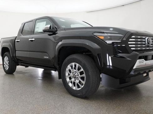 New 2026 Toyota Tacoma Limited AWD/4WD image 8