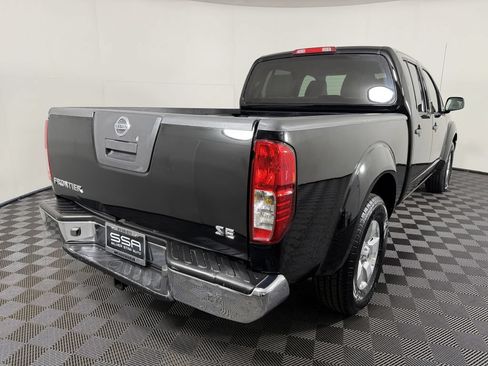 Used 2010 Nissan Frontier SE RWD image 6