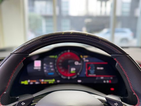 Used 2023 Ferrari SF90 Stradale image 39