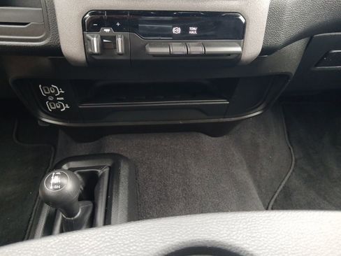 Used 2024 RAM 3500 Tradesman w/ Chrome Appearance Group image 23