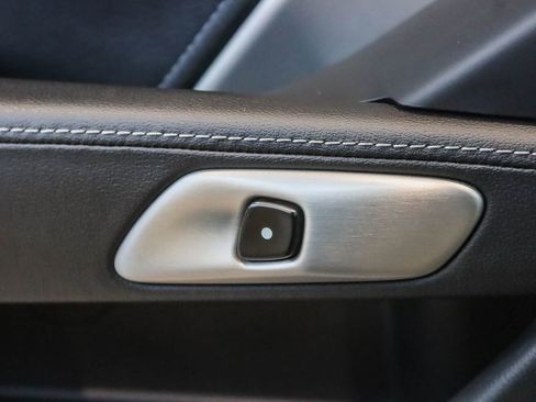 Used 2018 Chevrolet Corvette Z06 w/ Z07 Performance Package image 42