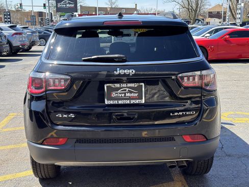 Used 2019 Jeep Compass Limited AWD/4WD image 8