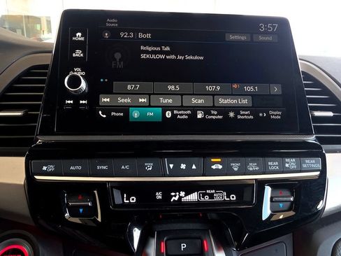 Used 2025 Honda Odyssey Sport-L image 44