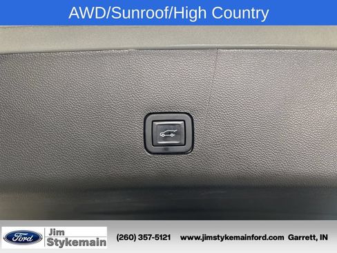 Used 2022 Chevrolet Traverse High Country AWD/4WD image 19