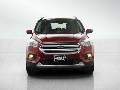 Used 2018 Ford Escape SE w/ SE Sync 3 Package AWD/4WD image 8
