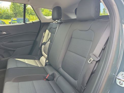 Used 2026 Chevrolet Trax LT w/ Driver Confidence Package FWD image 15