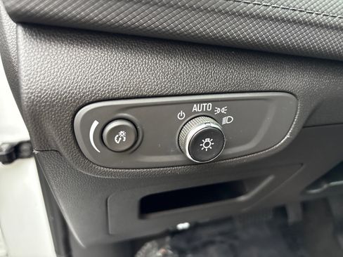 Used 2024 Chevrolet TrailBlazer LT image 13