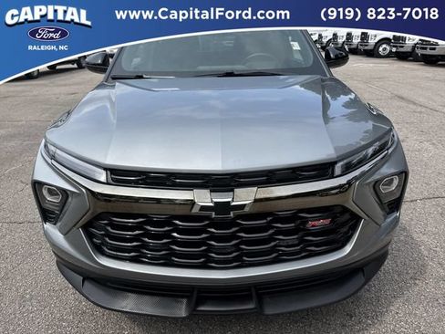 Used 2026 Chevrolet TrailBlazer RS w/ Convenience Package FWD image 10