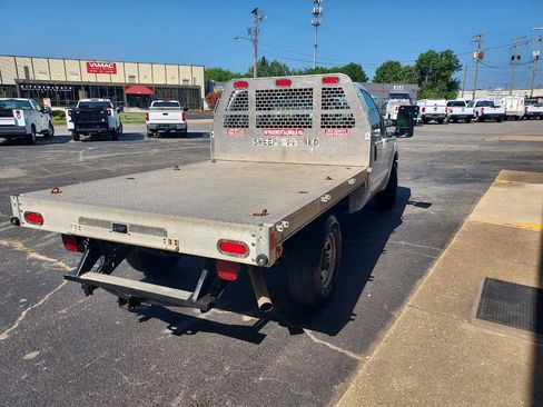 Used 2016 Ford F250 XL RWD image 3