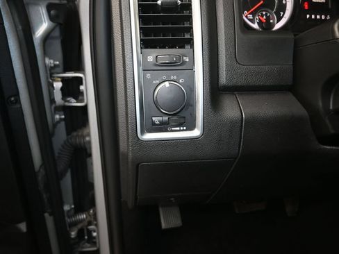 Used 2024 RAM 1500 Warlock RWD image 12