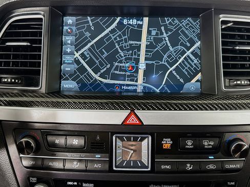 Used 2018 Genesis G80 3.3T Sport image 17