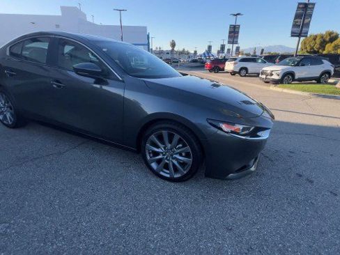 Used 2024 MAZDA MAZDA3 s image 2