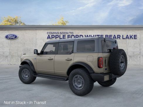 New 2025 Ford Bronco Outer Banks w/ Sasquatch Package image 4