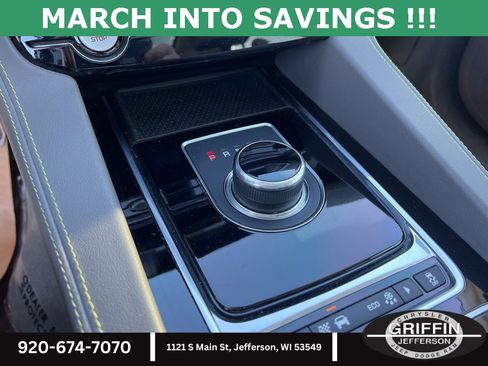 Used 2017 Jaguar F-PACE R-Sport image 22