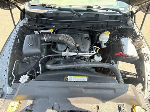 Used 2012 RAM 1500 Express w/ ST Popular Equipment Group AWD/4WD image 31