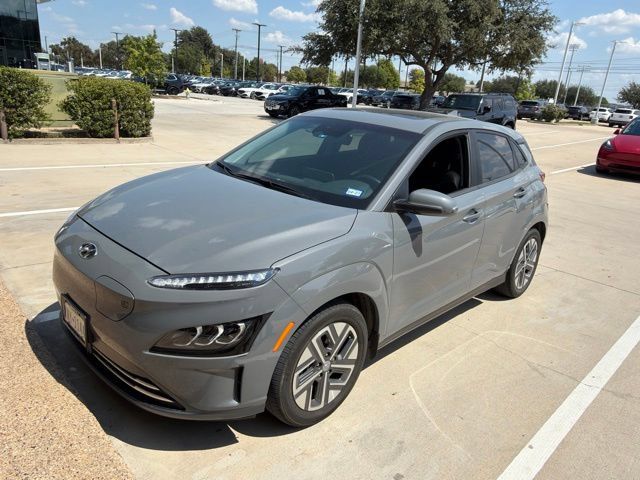 Certified 2023 Hyundai Kona Limited FWD image 4