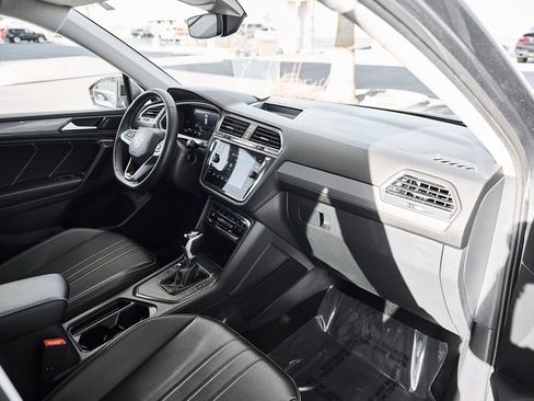 Used 2024 Volkswagen Tiguan Wolfsburg Edition FWD image 21
