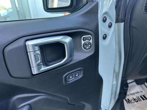 Used 2023 Jeep Wrangler Sport AWD/4WD image 44
