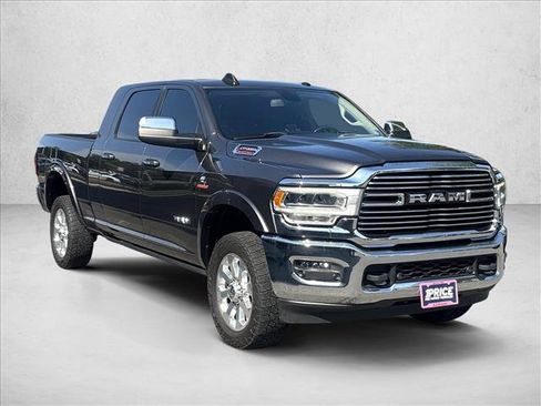 Used 2022 RAM 2500 Laramie AWD/4WD image 3