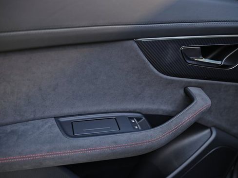 New 2026 Audi RS Q8 performance image 25