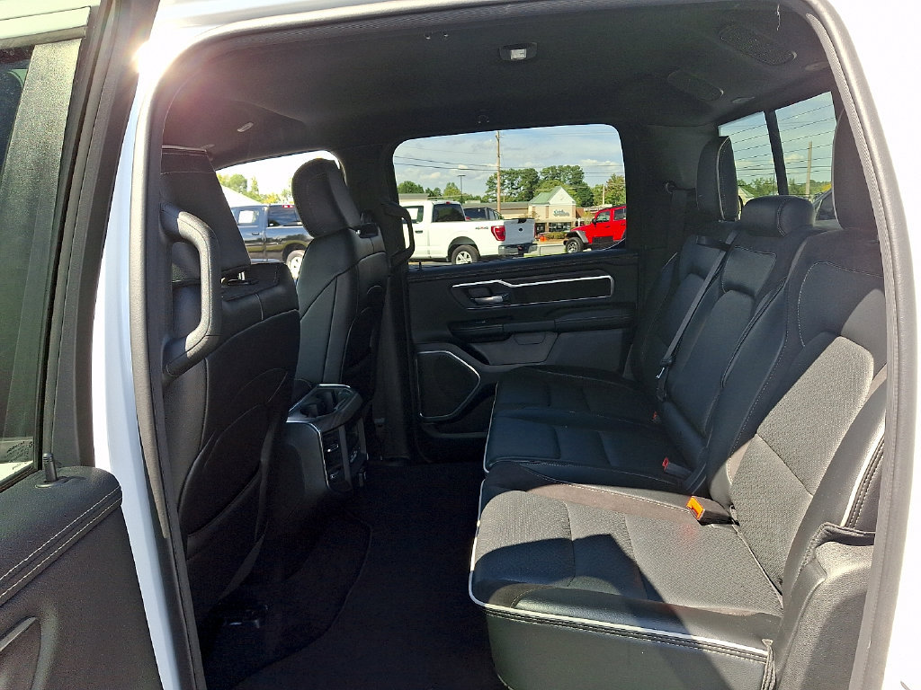 Used 2026 RAM 1500 Laramie AWD/4WD image 10