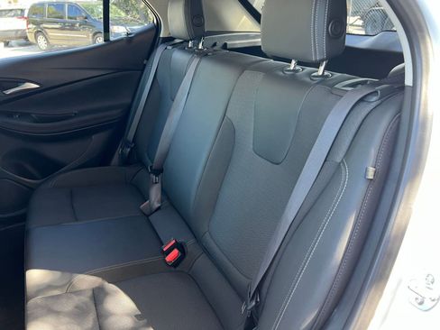 Used 2025 Buick Encore GX Preferred image 31