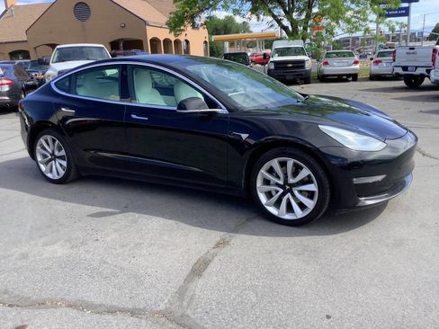 Used 2019 Tesla Model 3 Standard Range Plus RWD image 8