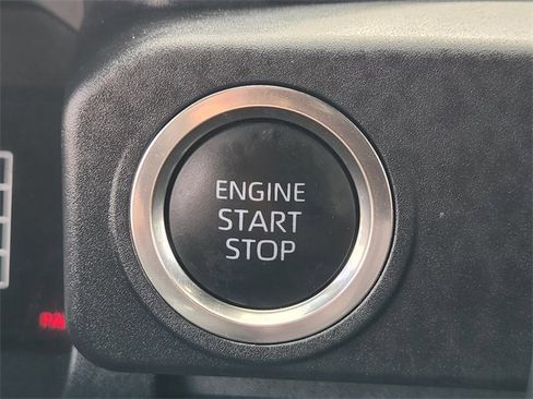 Used 2025 Toyota 4Runner SR5 image 20