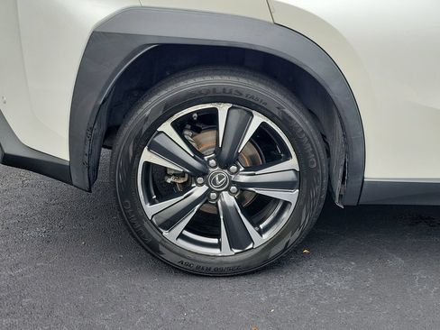 Used 2021 Lexus UX 200 w/ Premium Package FWD image 7