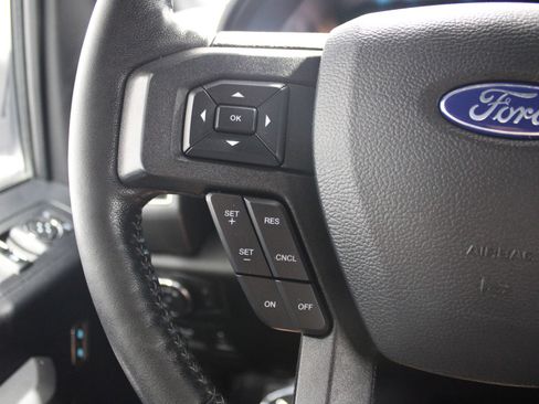 Used 2020 Ford F150 XLT w/ Equipment Group 302A Luxury AWD/4WD image 40