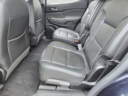 Used 2021 GMC Acadia SLT w/ Elevation Edition FWD image 16