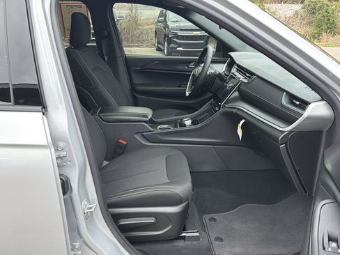 New 2025 Jeep Grand Cherokee Laredo X image 55