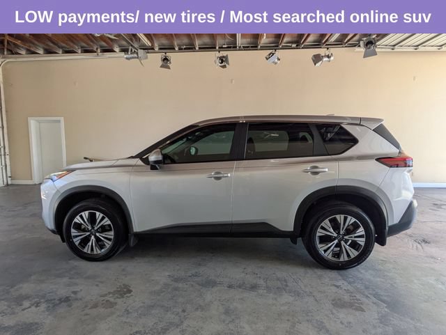 Used 2023 Nissan Rogue SV FWD image 7