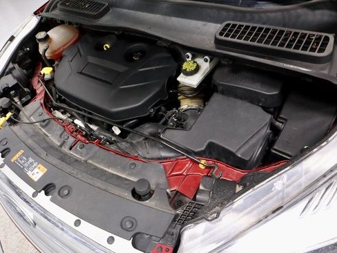 Certified 2017 Ford Escape SE image 18