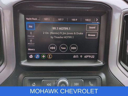 Used 2021 Chevrolet Silverado 1500 Custom AWD/4WD image 13