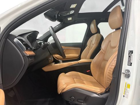 Used 2018 Volvo XC90 T8 Inscription w/ Convenience Package AWD/4WD image 10