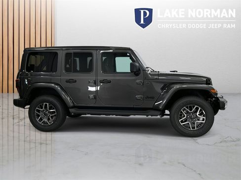 New 2025 Jeep Wrangler Sahara image 3