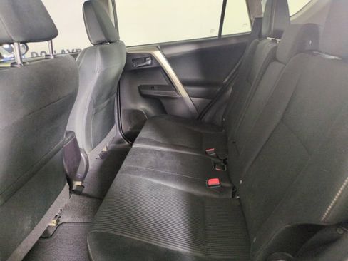 Used 2014 Toyota RAV4 XLE AWD/4WD image 25