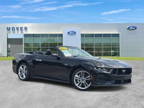 Certified 2025 Ford Mustang GT Premium RWD image 1