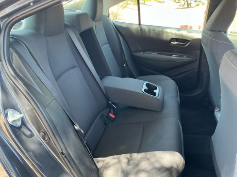 Used 2023 Toyota Corolla LE FWD image 18