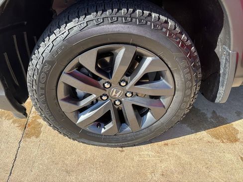 Certified 2024 Honda Ridgeline Sport image 27