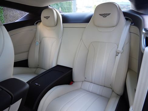 New 2026 Bentley Continental GT AWD/4WD image 19