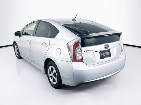 Used 2015 Toyota Prius Four FWD image 5