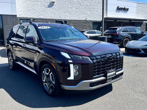 Used 2024 Hyundai Palisade SEL w/ Premium Package AWD/4WD image 13