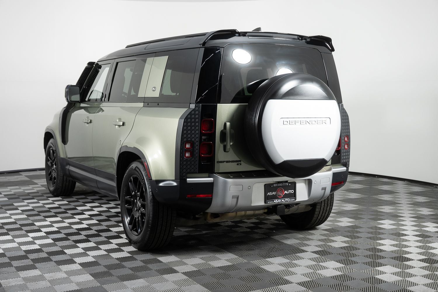 Used 2020 Land Rover Defender 110 S AWD/4WD image 5