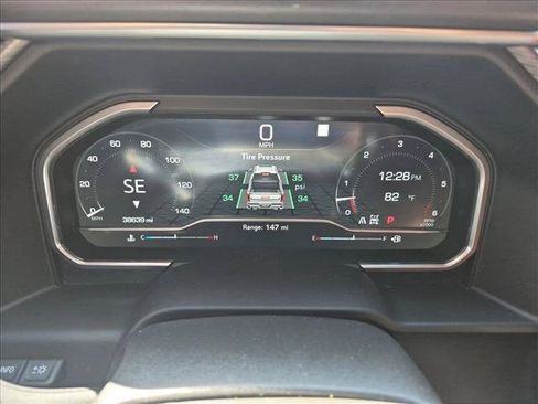 Used 2023 GMC Sierra 1500 Denali Ultimate AWD/4WD image 11