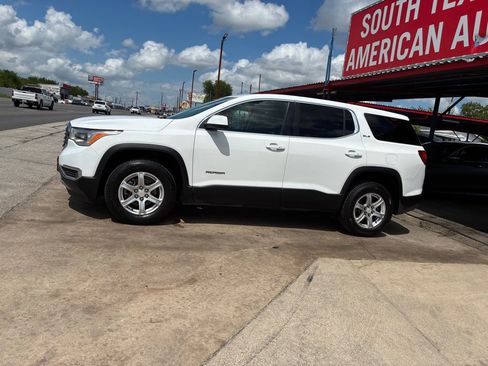 Used 2017 GMC Acadia SLE FWD image 19
