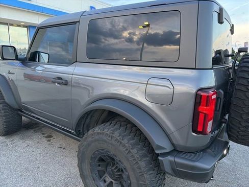 Used 2023 Ford Bronco Black Diamond w/ Sasquatch Package AWD/4WD image 6
