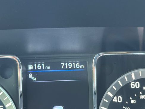 Used 2019 Nissan Titan SV w/ SV Convenience Package AWD/4WD image 35